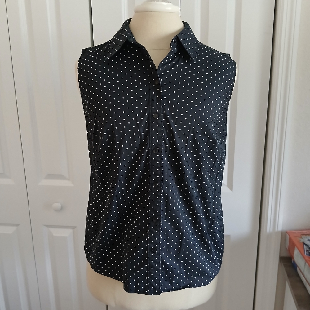 Ladies Small Liz Claiborne Career Stretch Sleeveless Collared Shirt Top